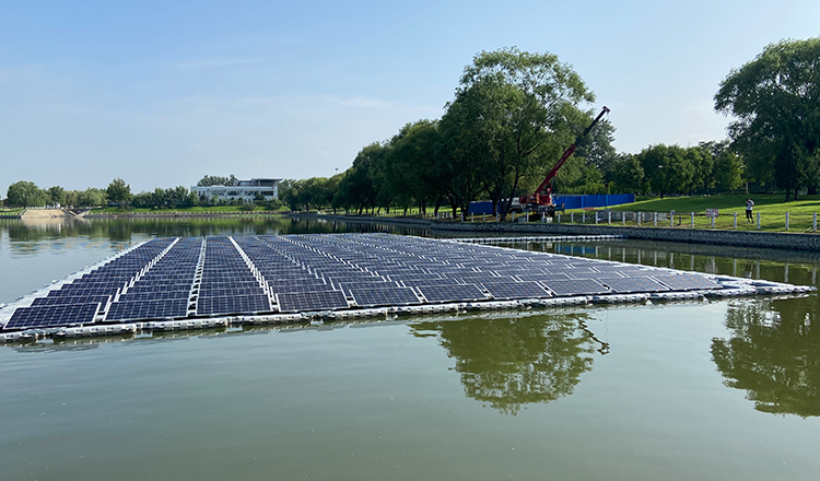 Sistema solar de superficie de agua